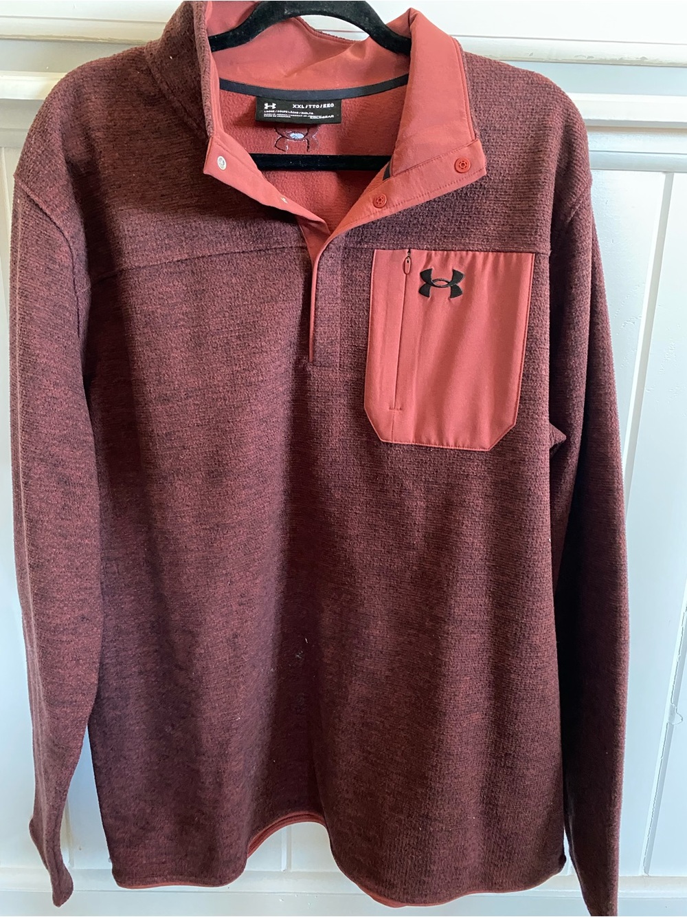 Under Armour Men’s Maroon Pullover with Contrast Chest Pocket